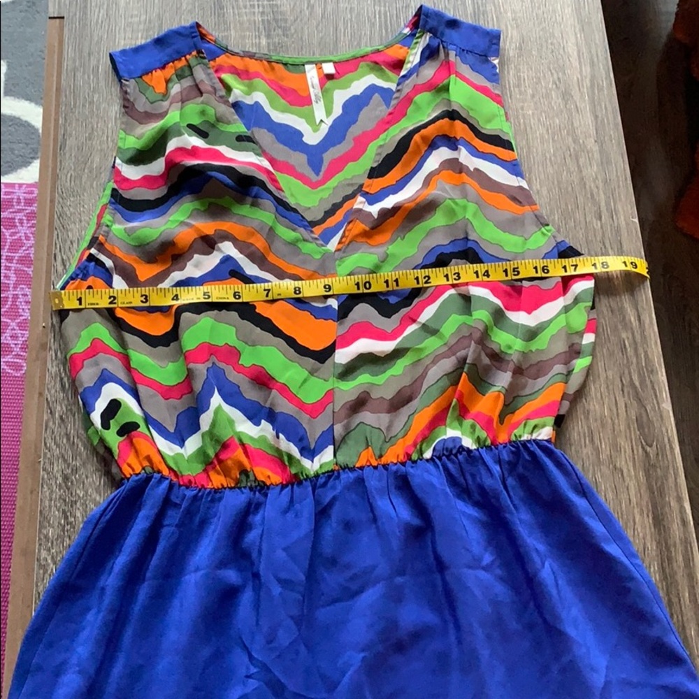 Neon mini dress - Picture 9 of 9